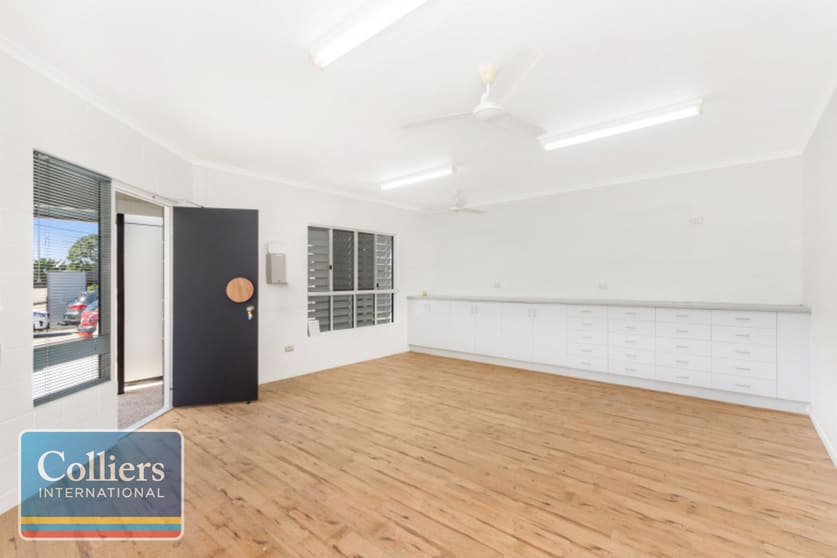 Click to view all images 20 Warburton Street North Ward QLD 4810 - Image 3