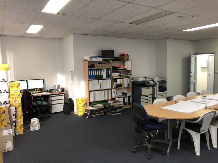 Click to view all images 9A Hall Street Moonee Ponds VIC 3039 - Image 3