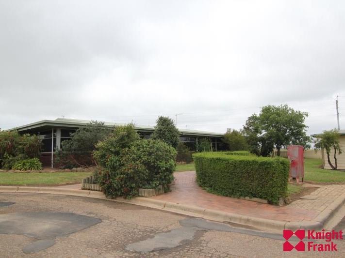 Click to view all images Office area/280 Byrnes Road Bomen NSW 2650 - Image 2
