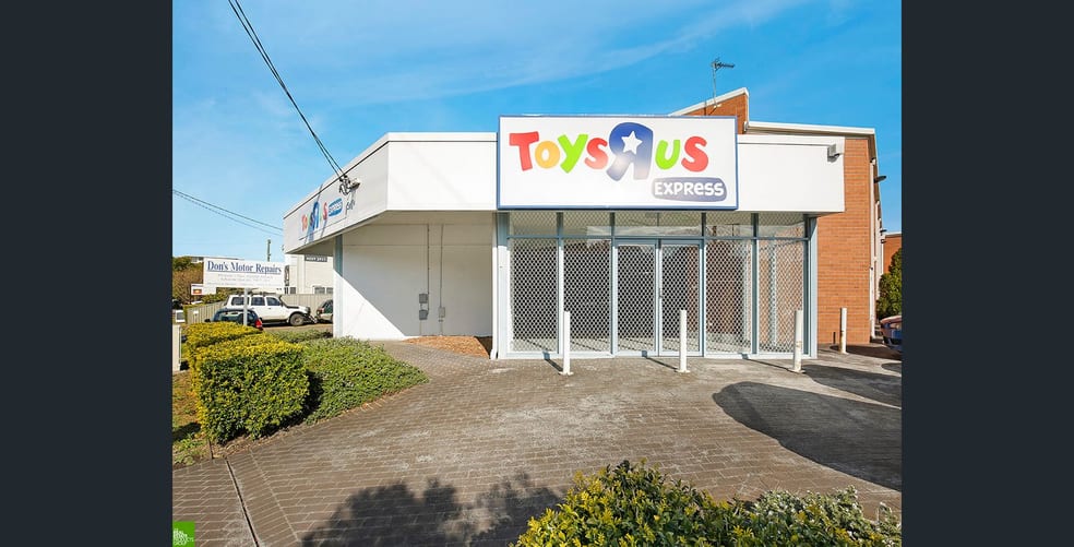 Click to view all images 1/9-15 Ellen Street Wollongong NSW 2500 - Image 1