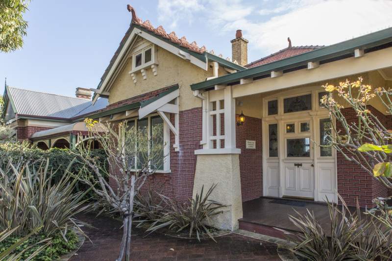 Click to view all images 8 Walcott Street Mount Lawley WA 6050 - Image 3