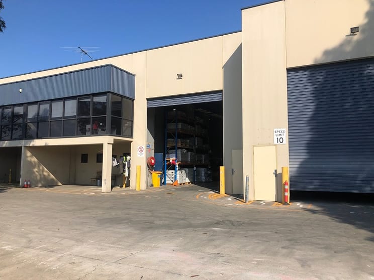 Click to view all images Units 1 & 2/13 Shaw Road Ingleburn NSW 2565 - Image 2