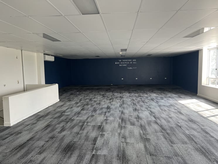Click to view all images 7a/1 King Street Caboolture QLD 4510 - Image 2