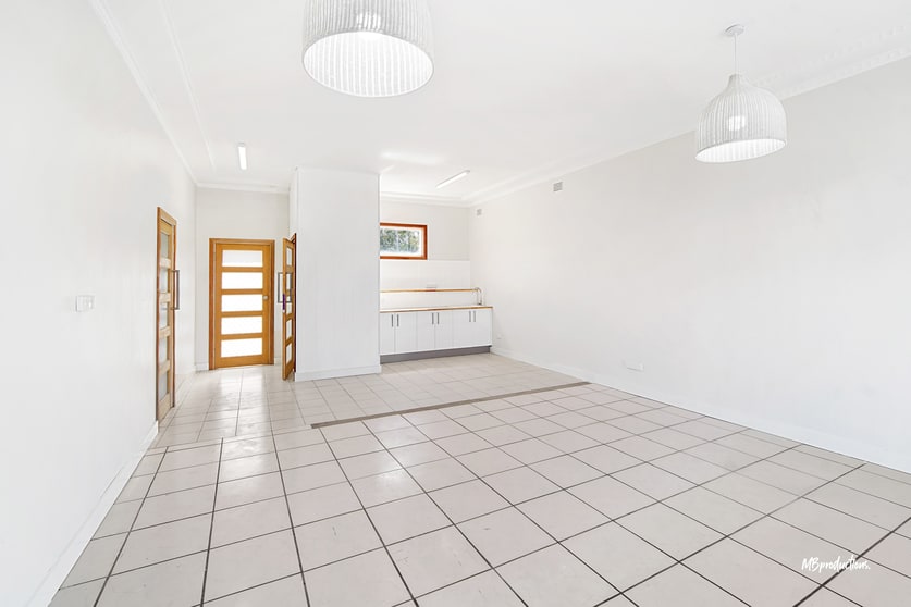 2/72 Prince Edward Drive Dapto NSW 2530 - Image 2
