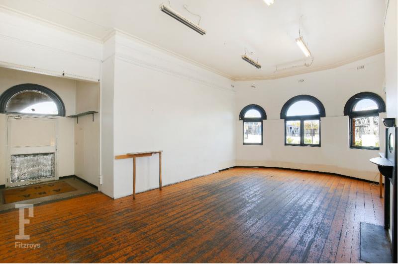 Click to view all images 42a Albert Street Footscray VIC 3011 - Image 2