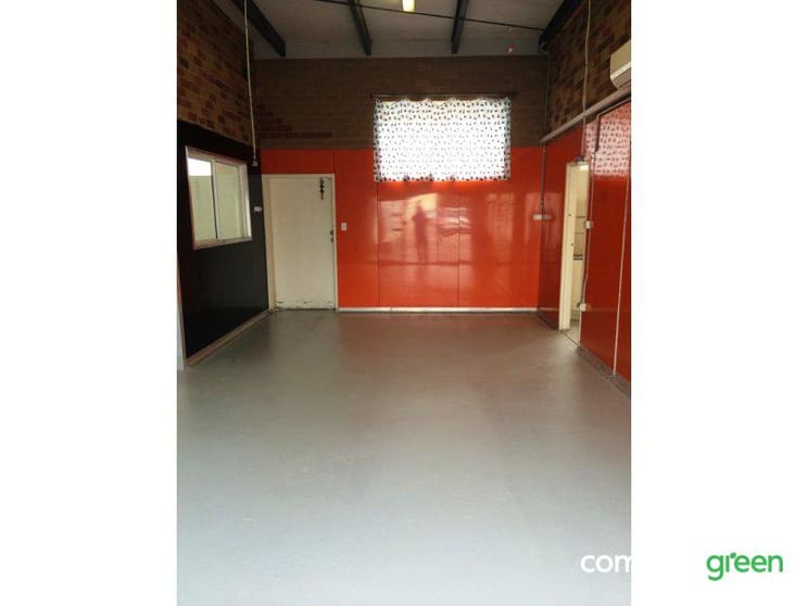 Click to view all images 2 Dunlop Avenue Hoppers Crossing VIC 3029 - Image 2