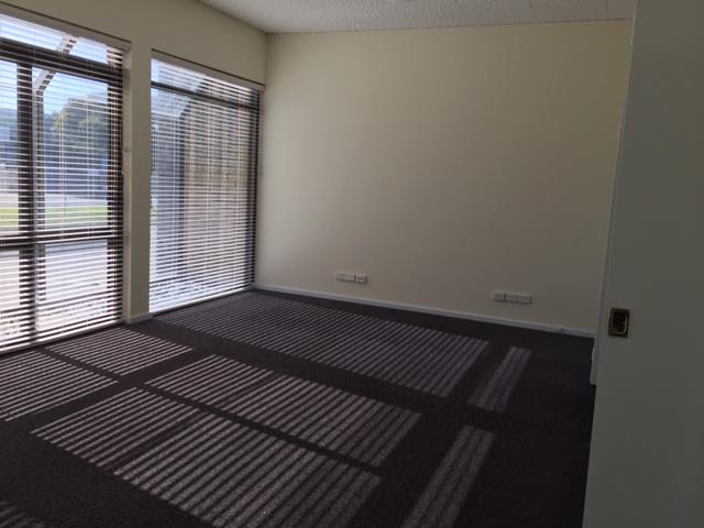 Click to view all images 16 Bell Street Canning Vale WA 6155 - Image 3