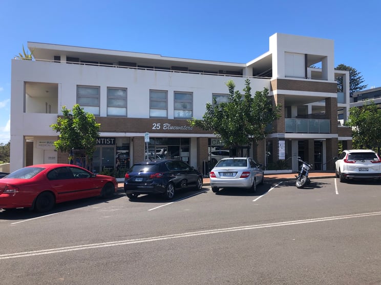 Click to view all images 4/25 Noble Street Gerringong NSW 2534 - Image 1