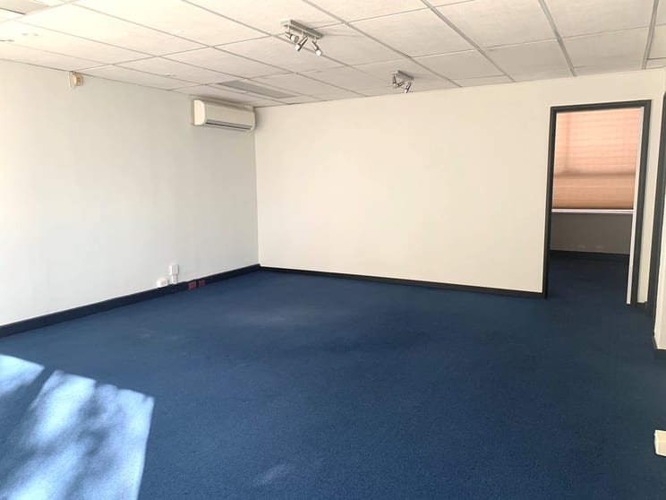 Click to view all images 1/1329 Hay Street West Perth WA 6005 - Image 2