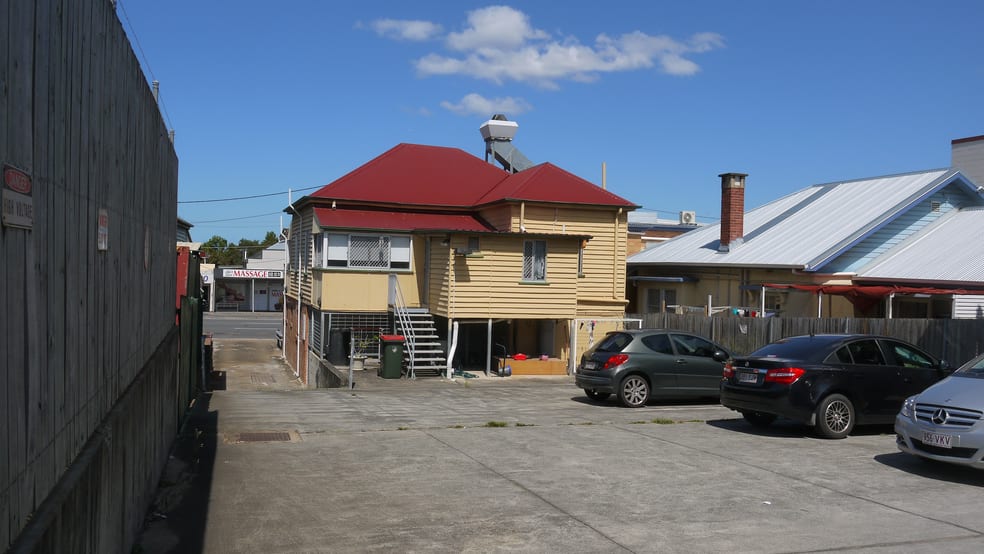 Click to view all images 1/451 Ipswich Road Annerley QLD 4103 - Image 3
