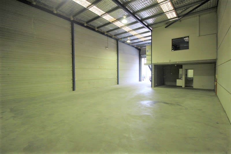 Click to view all images 10/13-15 Wollongong Road Arncliffe NSW 2205 - Image 3