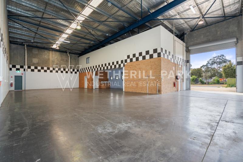 Click to view all images Ingleburn NSW 2565 - Image 2