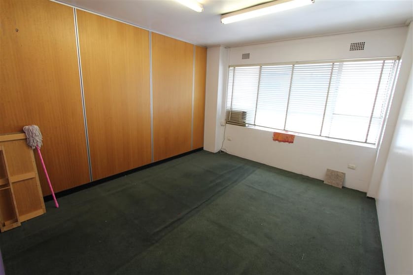 Click to view all images Suite 10/2 Rose Street Hurstville NSW 2220 - Image 2