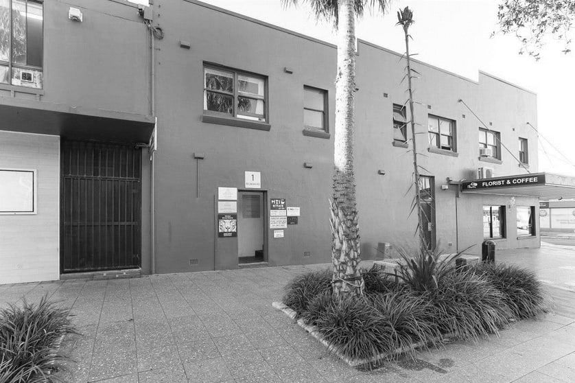 Click to view all images 2/8 Fisher Road Dee Why NSW 2099 - Image 1