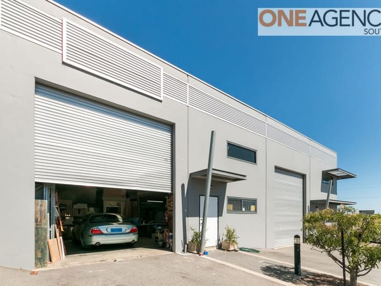 Click to view all images 3/5 Flindell Street O'connor WA 6163 - Image 2