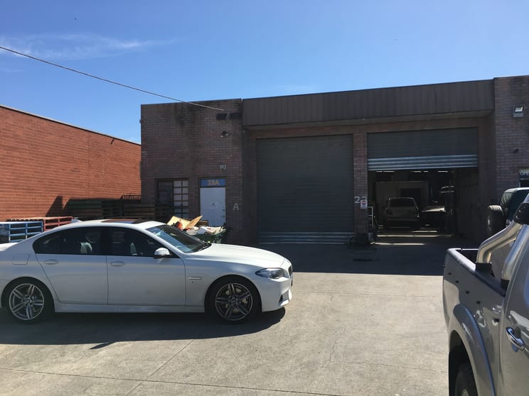 Click to view all images 1/23 Onslow Avenue Campbellfield VIC 3061 - Image 2
