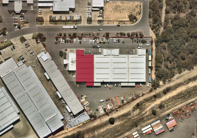 Click to view all images Unit 3/53 Bushland Ridge Bibra Lake WA 6163 - Image 2
