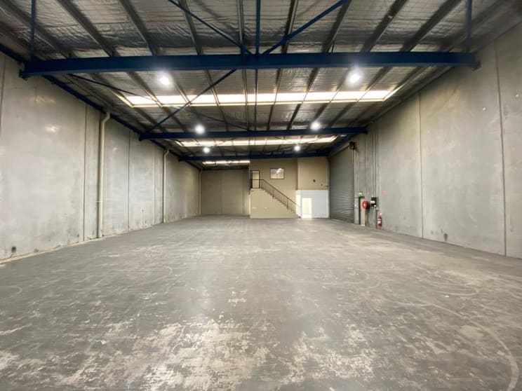 Click to view all images Unit 5/46-48 Whyalla Place Prestons NSW 2170 - Image 3