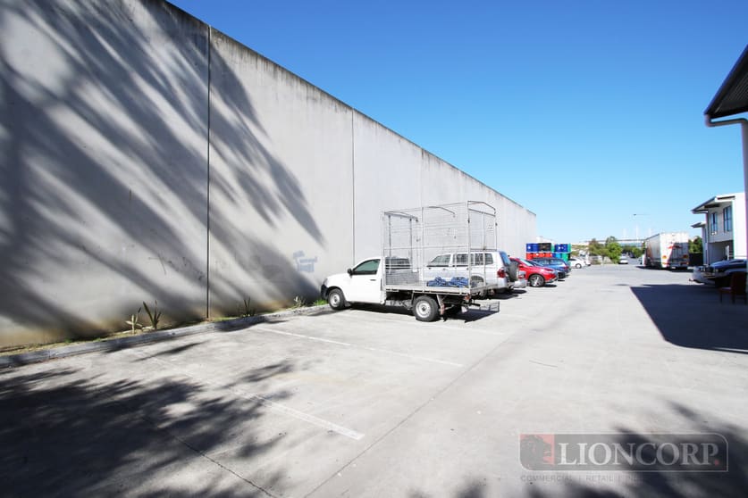 Click to view all images Underwood QLD 4119 - Image 3