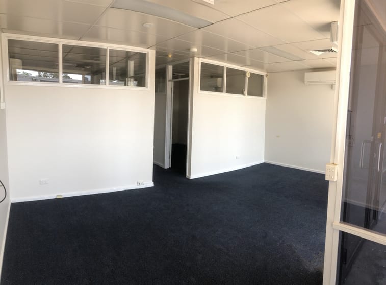 Click to view all images 20 East Mall Rutherford NSW 2320 - Image 3