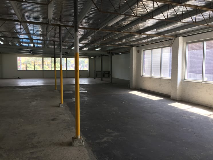 Click to view all images 73 Winbourne Road Brookvale NSW 2100 - Image 2