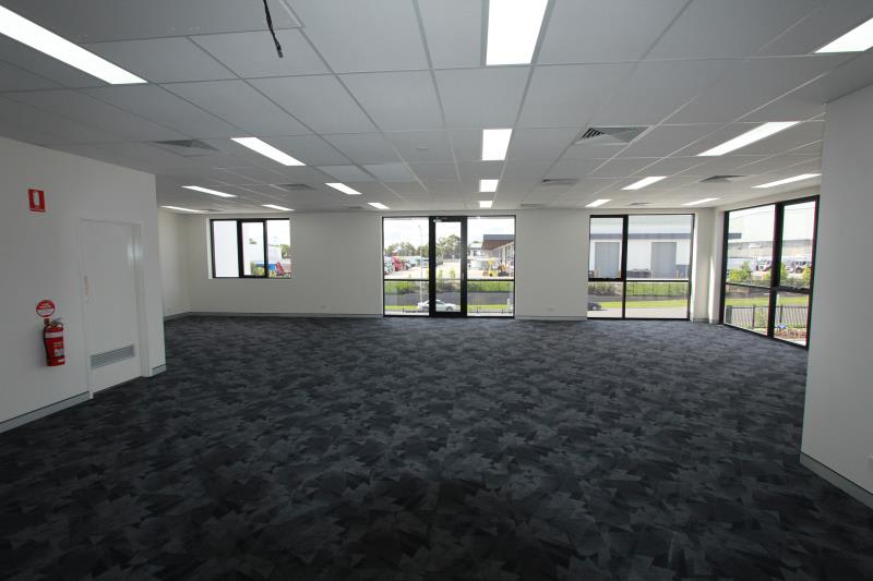 Click to view all images 3 Wulbanga Street Prestons NSW 2170 - Image 3