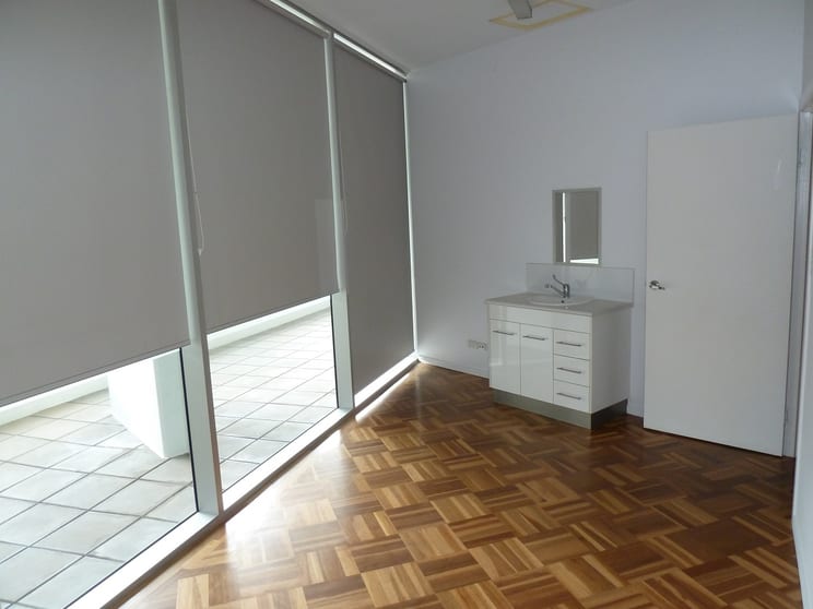 Click to view all images Shop 3 24-26 River St Mackay QLD 4740 - Image 3