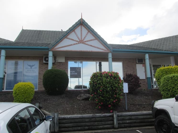 Click to view all images 9/79 Boat Harbour Drive Pialba QLD 4655 - Image 1