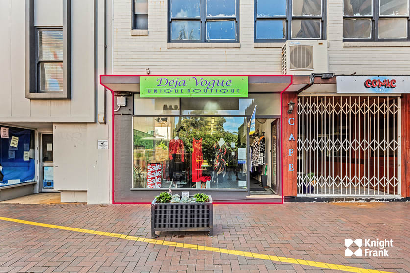 Click to view all images 20 Globe Lane Wollongong NSW 2500 - Image 2