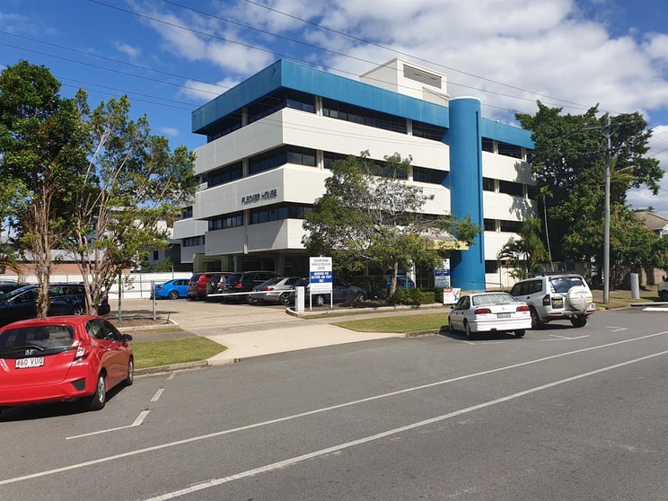 Click to view all images 5B Upward Street Cairns City QLD 4870 - Image 1