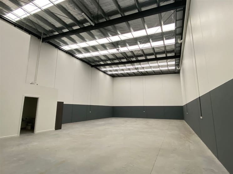 Click to view all images 3C/189C South Centre Road Tullamarine VIC 3043 - Image 2