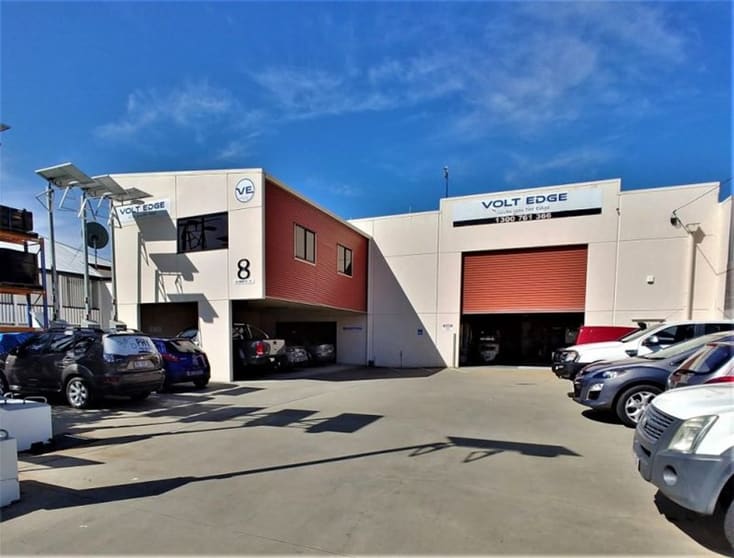 Click to view all images 8 Allworth Street Northgate QLD 4013 - Image 1