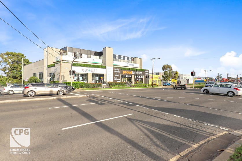 Click to view all images Mezzanine/191 Taren Point Road Caringbah NSW 2229 - Image 1