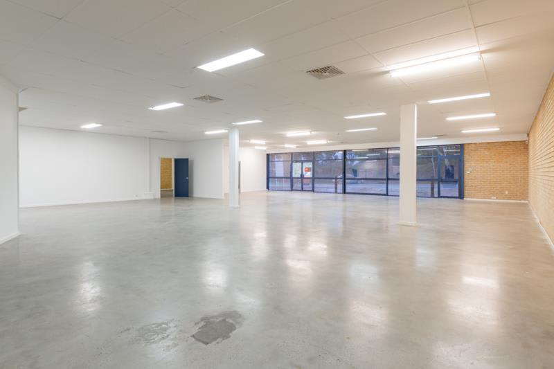 Click to view all images 30A King Street Bayswater WA 6053 - Image 3