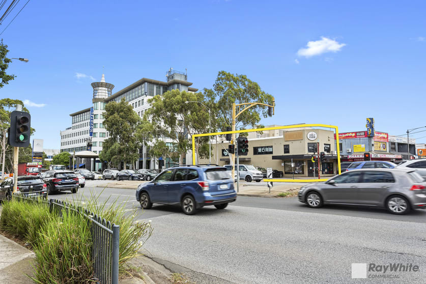 Click to view all images 193 Coleman Parade Glen Waverley VIC 3150 - Image 3