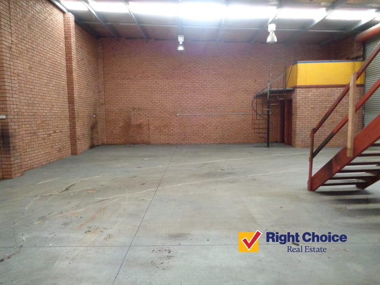 Click to view all images 2/118 Industrial Road Oak Flats NSW 2529 - Image 2