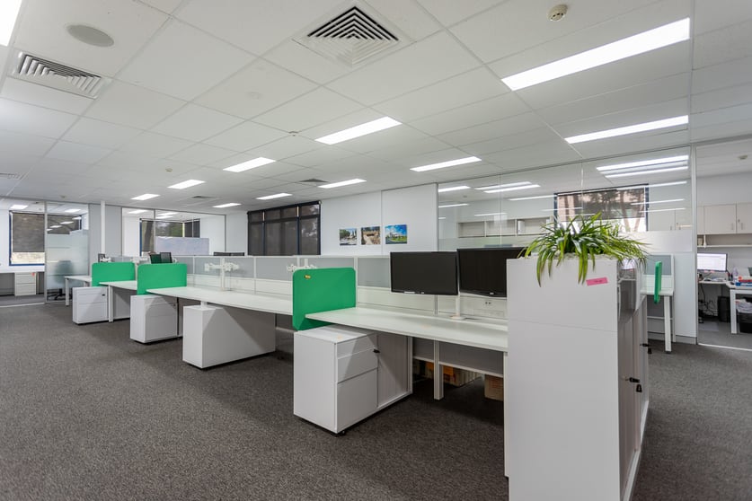 Click to view all images 1.02/29-31 Solent Circuit Norwest NSW 2153 - Image 2