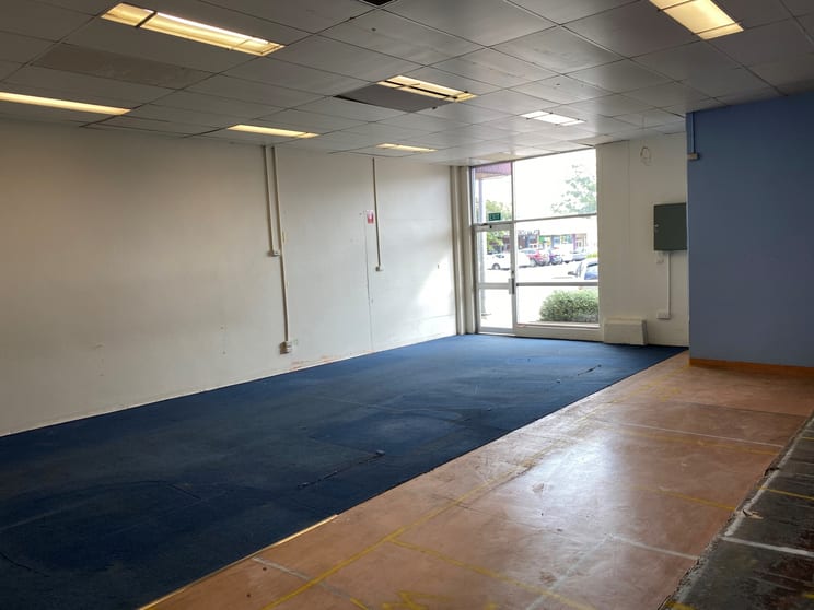 Click to view all images Shop 11/25 Sturgeon Street Raymond Terrace NSW 2324 - Image 2