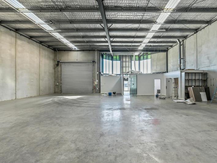 Click to view all images 5/34-36 Melverton Drive Hallam VIC 3803 - Image 3