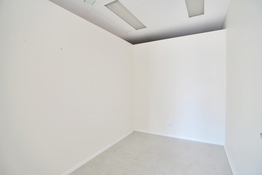 Click to view all images Shop 3/2-10 Ascot Dr Loganholme QLD 4129 - Image 3