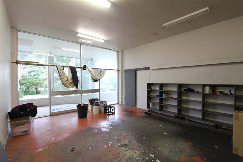 Click to view all images Shop 4/13-21 Putland Close Kirrawee NSW 2232 - Image 3