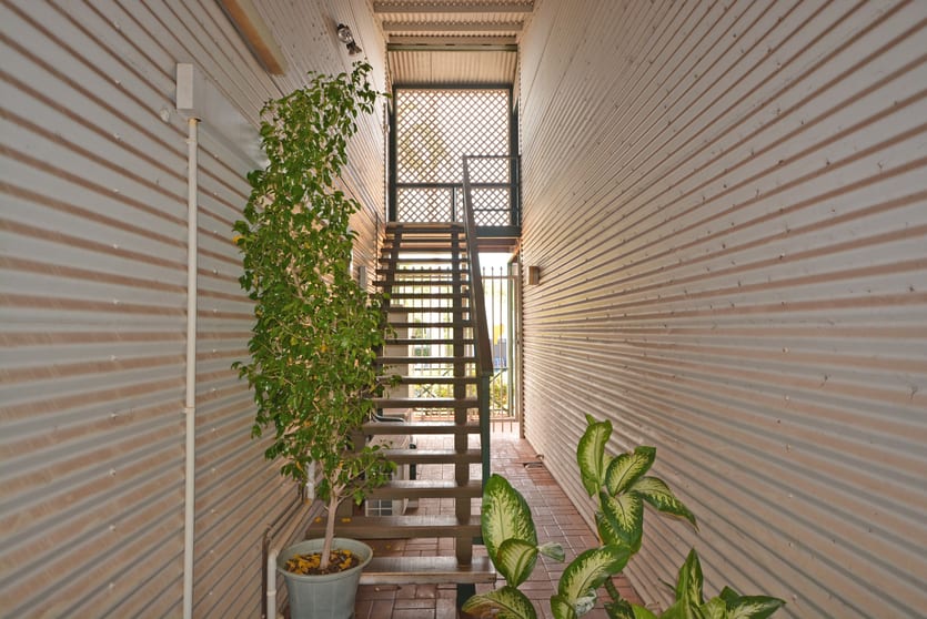 Click to view all images 3/7 Napier Terrace Broome WA 6725 - Image 2