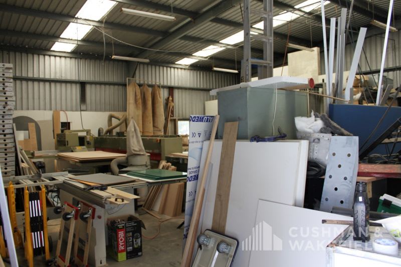 Click to view all images Molendinar QLD 4214 - Image 2