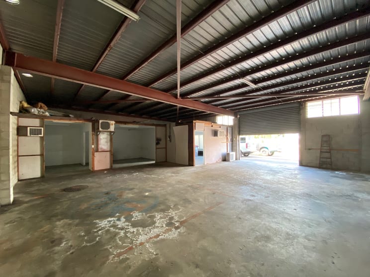 Click to view all images Unit 3, 65 Railway Avenue Railway Estate QLD 4810 - Image 2