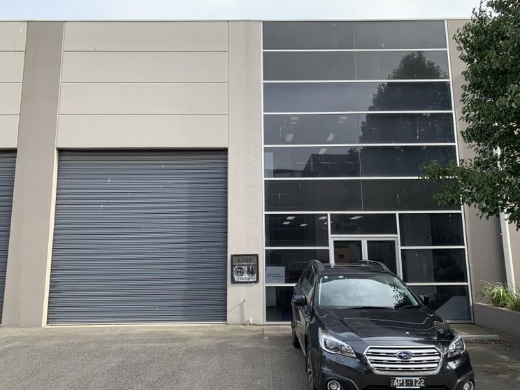 Click to view all images Unit 5/5 - 345 Plummer Street Port Melbourne VIC 3207 - Image 3