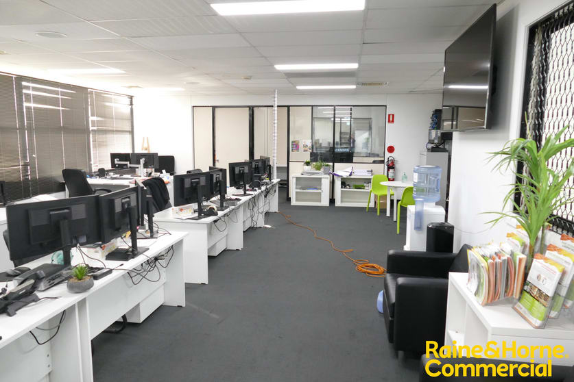 Click to view all images 6/380 Hoxton Park Road Prestons NSW 2170 - Image 2
