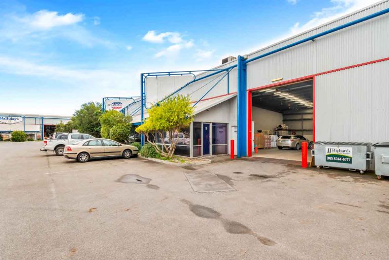 Click to view all images Unit 3/49 Naweena Road Regency Park SA 5010 - Image 1