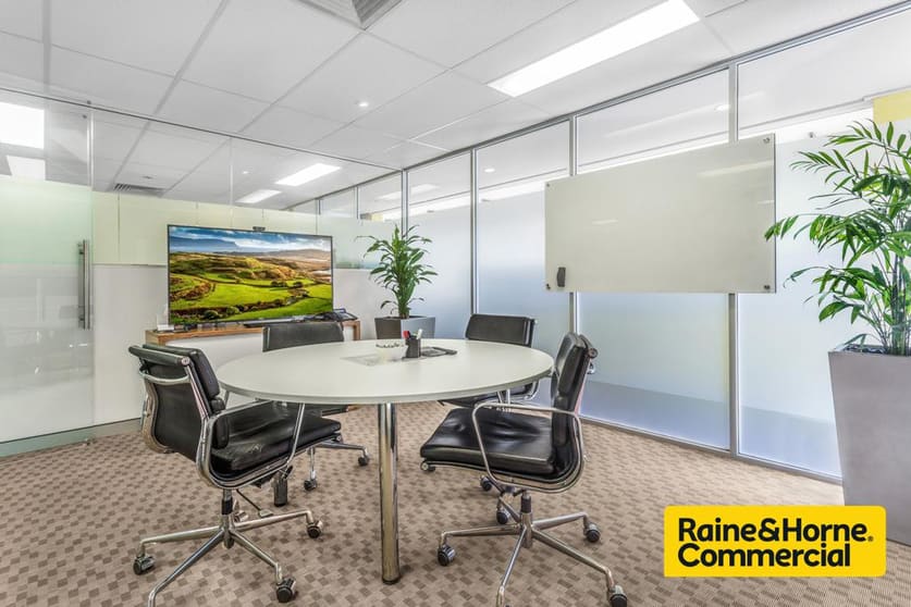 1/28 Fortescue Street Spring Hill QLD 4000 - Image 3