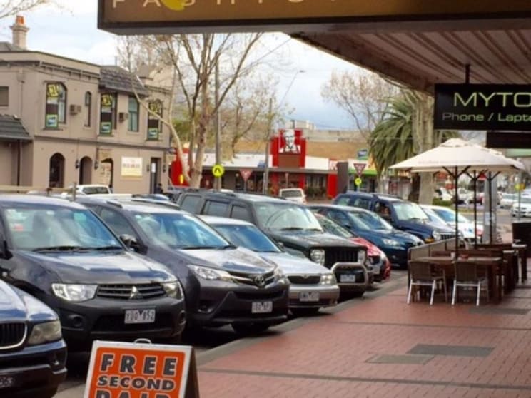 Click to view all images Suite 1, First Floor Watton Street Werribee VIC 3030 - Image 2