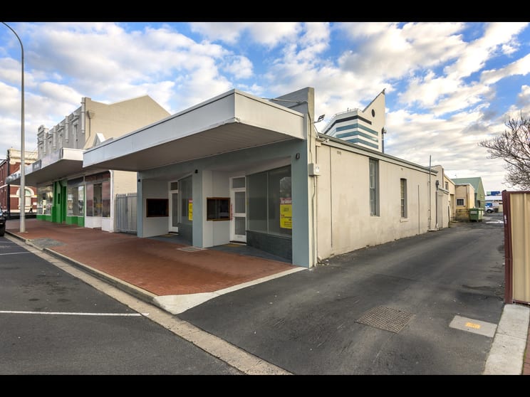 Click to view all images 40 Wellington Street Bunbury WA 6230 - Image 1